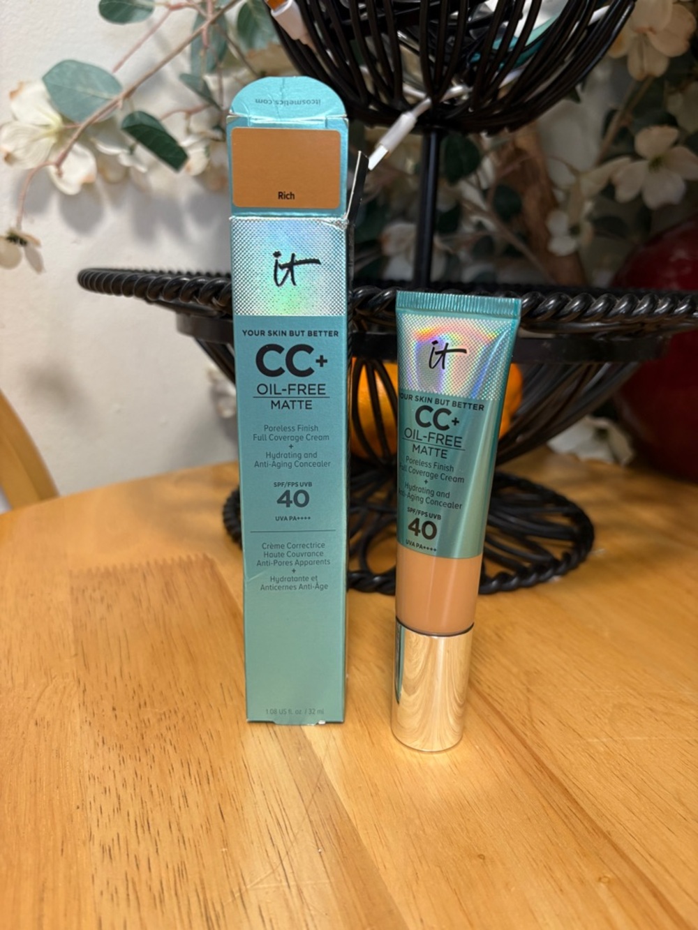 it Cosmetics CC+ Oil-Free Matte Foundation in Rich, Full Sz 1.08oz, BNIB, New
